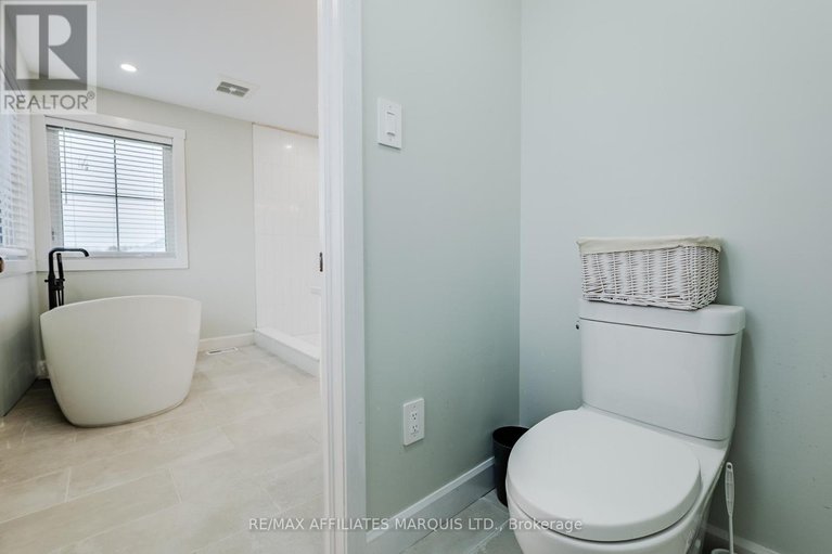 29124010/2-meadow-lane/long-sault/south-stormont/ontario/K0C1R0_24