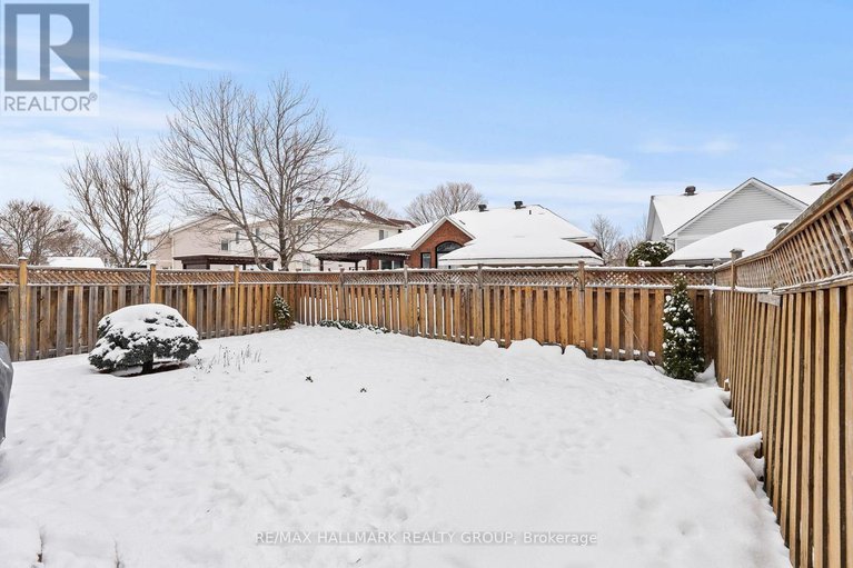 29244730/9-new-deighton-crescent/barrhaven-east/ottawa/ontario/K2G6H7_46