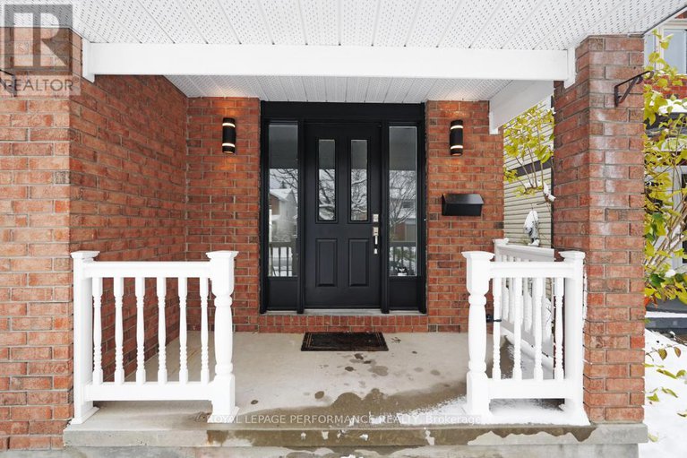 29096024/41-saddle-crescent/hunt-club-park/ottawa/ontario/K1G5L4_4