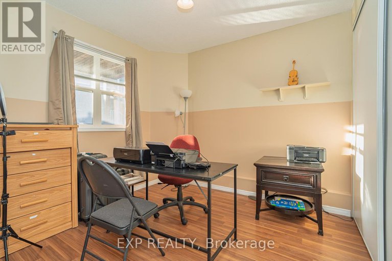 28624548/1567-rumford-drive/fallingbrookpineridge/ottawa/ontario/K4A4C1_22
