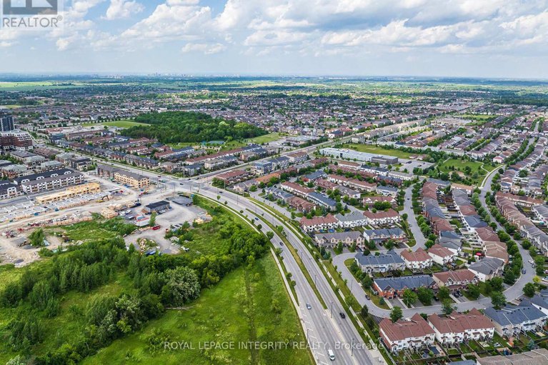 28528713/d-780-chapman-mills-drive/strandherd/ottawa/ontario/K2J0V4_48