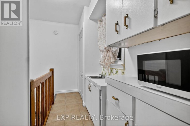 29318252/41-hwy-5-w-street/morrisburg/south-dundas/ontario/K0C1X0_11