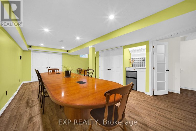 29689048/66-kimbolton-crescent/morgans-grantsouth-march/ottawa/ontario/K2K2S4_29