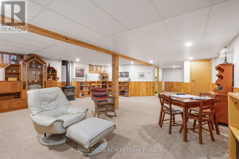 29348582/261-agathe-street/clarencerockland-twp/clarence-rockland/ontario/K4K1K7_26