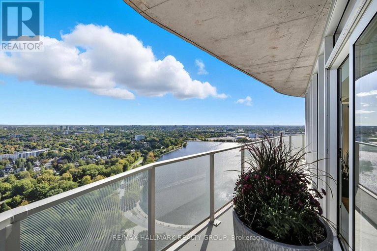 28894845/3407-805-carling-avenue/west-centre-town/ottawa/ontario/K1S2E7_19
