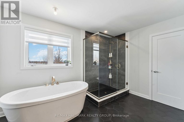 28556042/1012-jubilation-court/avalon-east/ottawa/ontario/K4A5K4_31