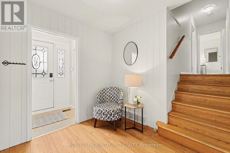 29653716/1199-stanton-road/queensway-terrace-southridgeview/ottawa/ontario/K2C3C9_4