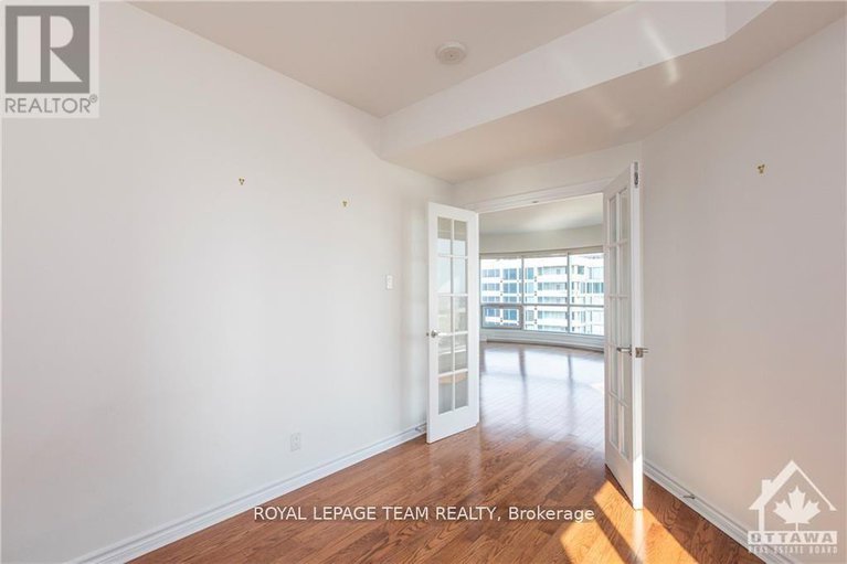 28618346/2204-234-rideau-street/sandy-hill/ottawa/ontario/K1N0A9_11