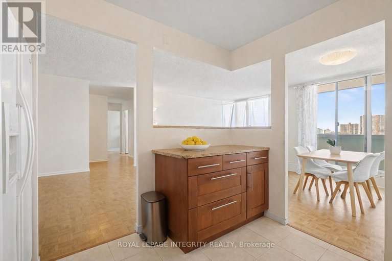 29582627/803-2625-regina-street/britannia/ottawa/ontario/K2B5W8_15