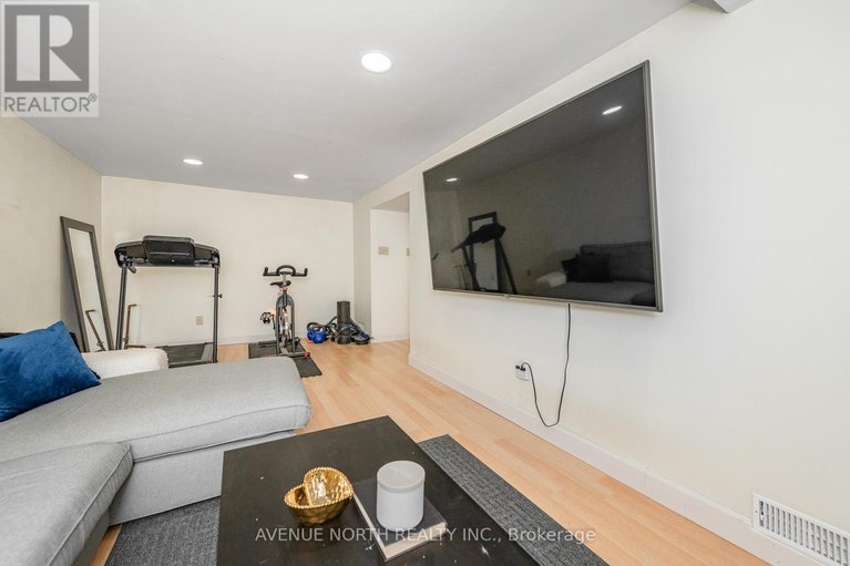 28343829/104-3260-southgate-road/south-keys/ottawa/ontario/K1V8W9_24