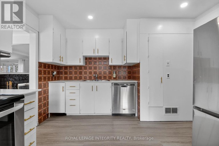 29192840/230-smyth-road/alta-vistafaircrest-heights/ottawa/ontario/K1H5A2_13