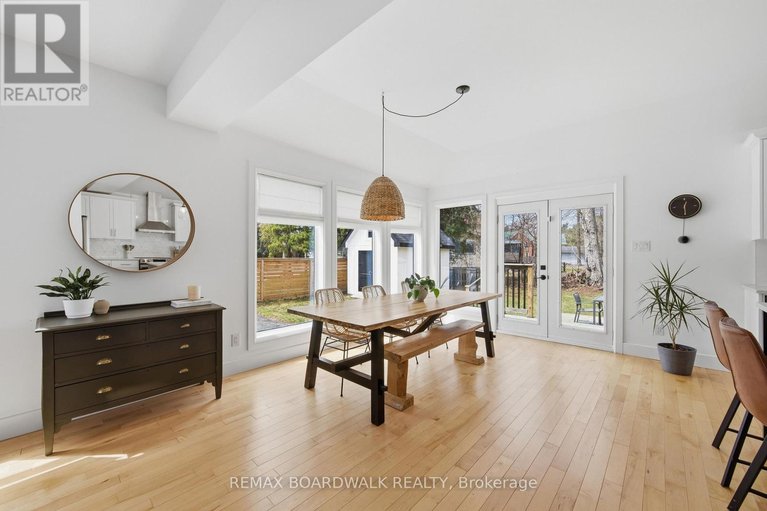 29643946/62-craig-street/village-of-russell/russell/ontario/K4R1A2_21