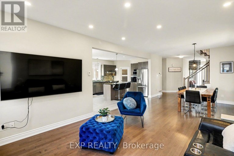 29648616/860-oat-straw-way/leitrim/ottawa/ontario/K1T0M2_4