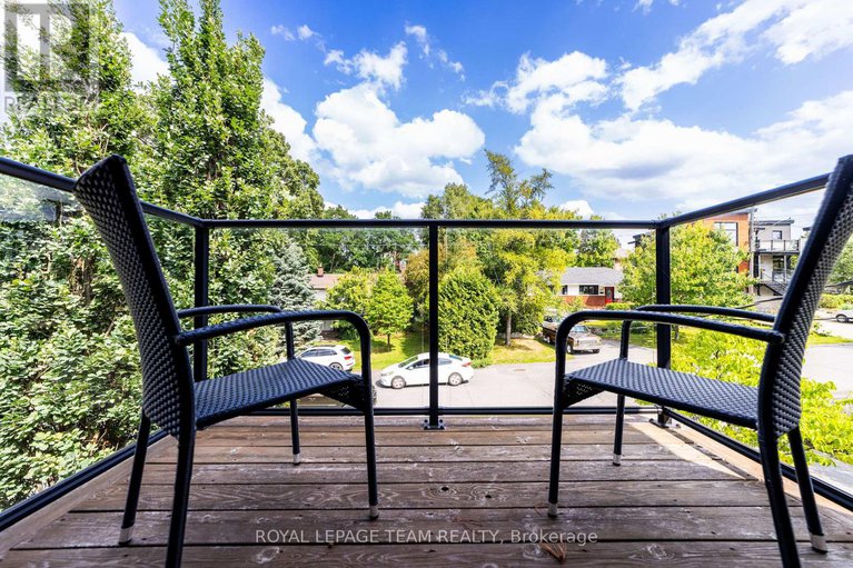 28836024/204-ancaster-avenue/woodroffe/ottawa/ontario/K2B5B3_33
