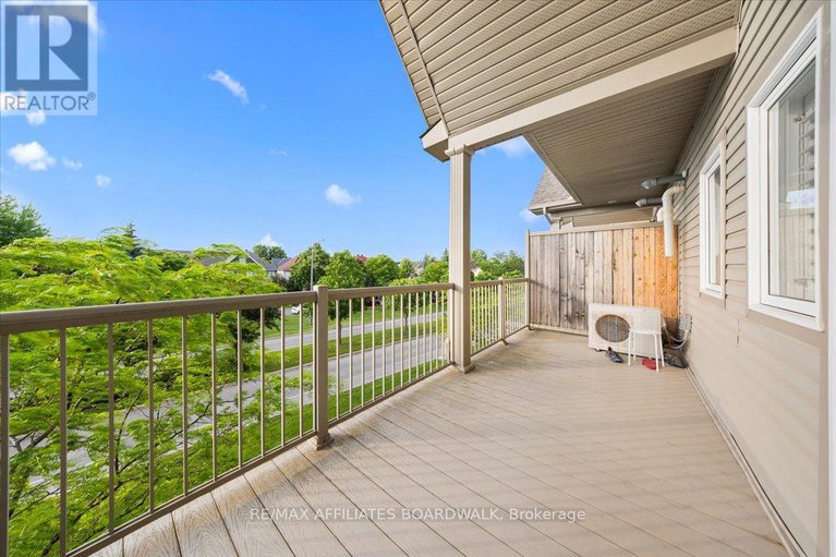 28353467/i-241-crestway-crescent-drive/barrhaven-east/ottawa/ontario/K2G0A9_22