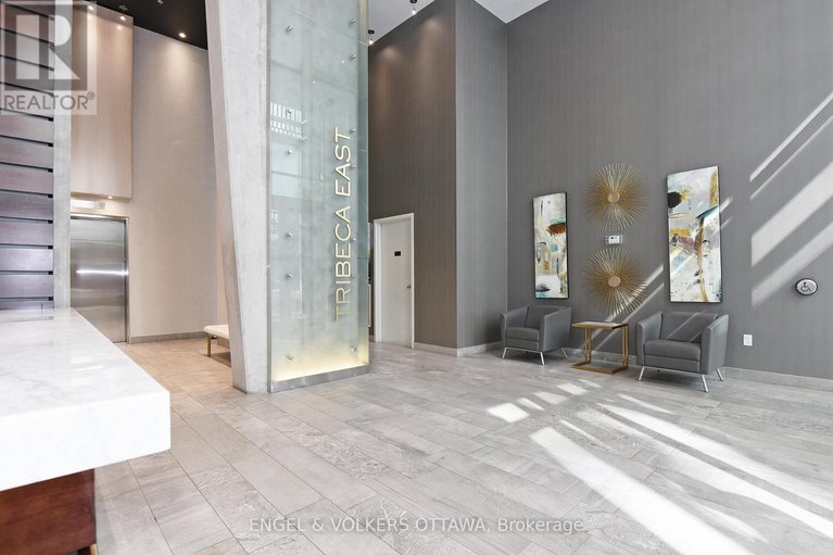 28562228/1304-40-nepean-street/ottawa-centre/ottawa/ontario/K2P0X5_18