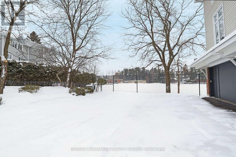 29354070/5-nautica-private-private/crystal-beach/ottawa/ontario/K2H1E5_31