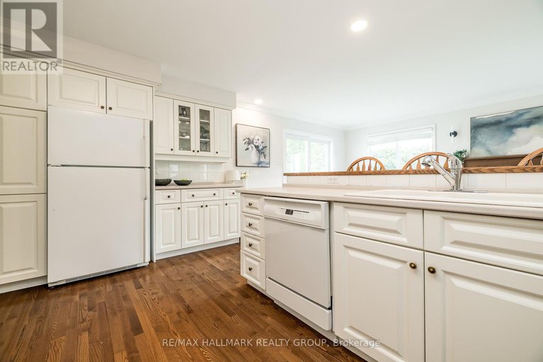 28987847/12-ancona-crescent/briargreen/ottawa/ontario/K2G0N8_23