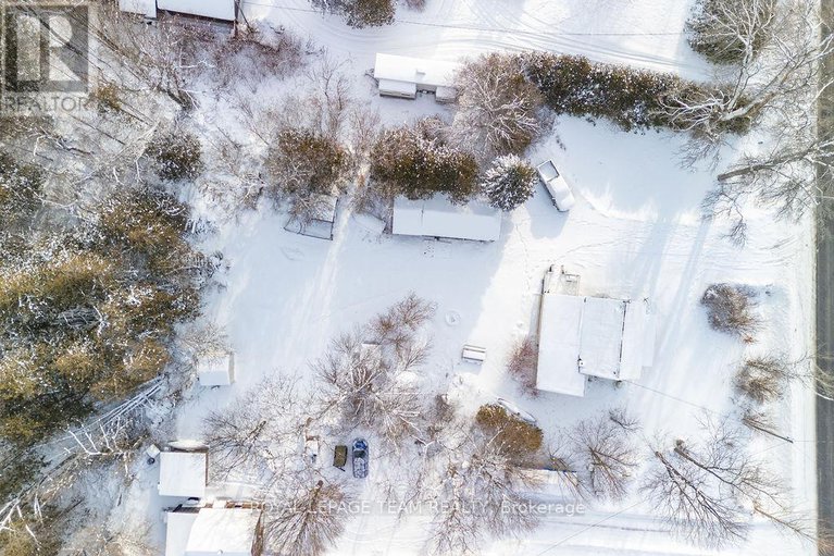 29184195/160-burnstown-road/mcnabbraeside-twps/mcnabbraeside/ontario/K0A3L0_28