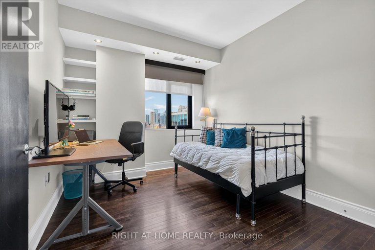 29582358/901-374-cooper-street/ottawa-centre/ottawa/ontario/K2P2P4_25