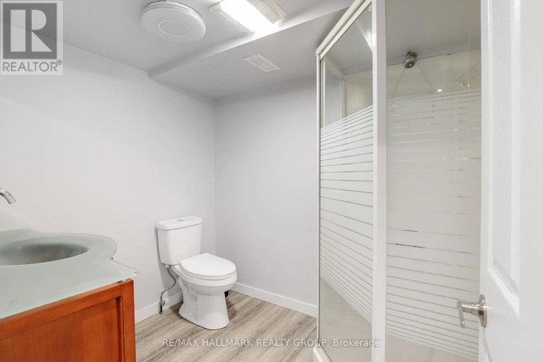 28801636/1108-merivale-road/carlington/ottawa/ontario/K1Z6B2_20