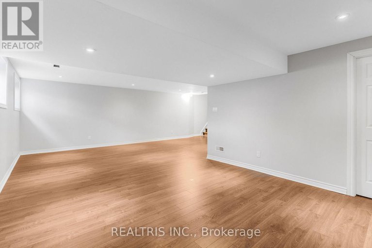 29374146/471-creekview-way/blossom-parkkemp-parkfindlay-creek/ottawa/ontario/K1T0J4_28