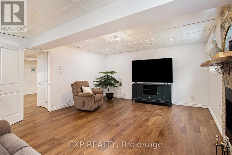 29291486/3605-front-road/east-hawkesbury-twp/hawkesbury/ontario/K6A2W5_26