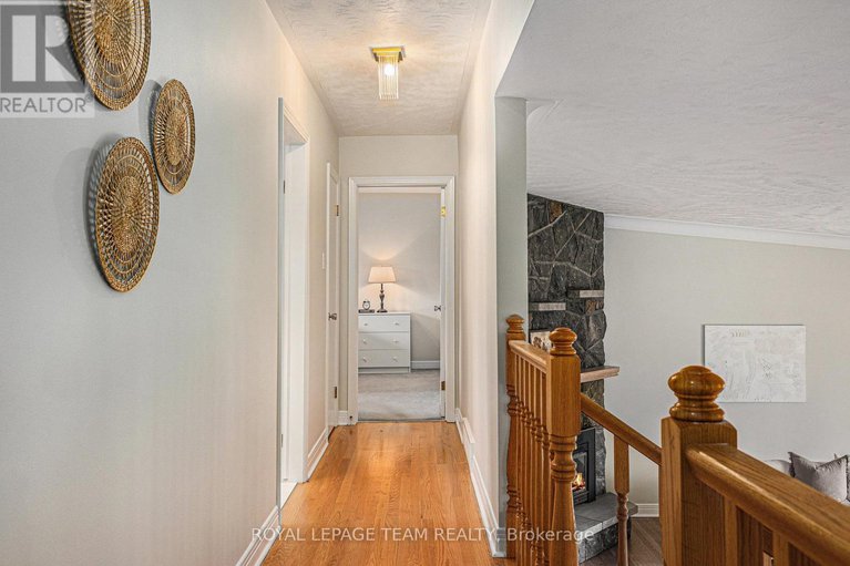 28989403/11-horner-drive/lakeview-park/ottawa/ontario/K2H5E6_12
