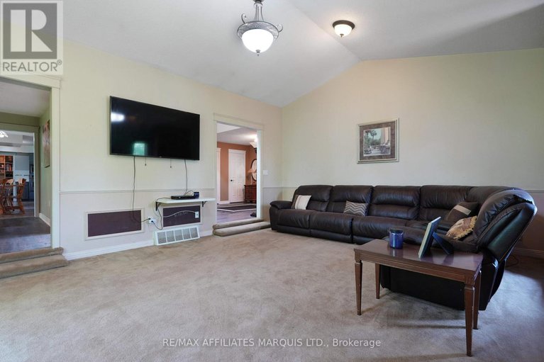28455162/18467-andre-avenue/south-glengarry-charlottenburgh-twp/south-glengarry/ontario/K0C1S0_12