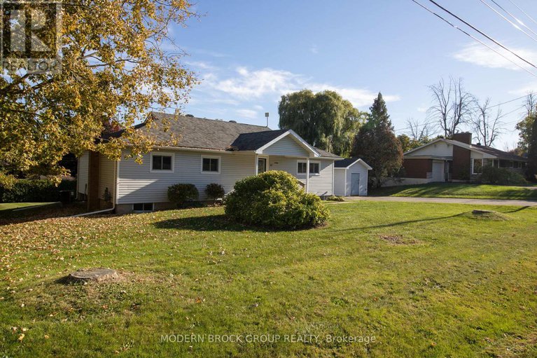 28960799/27-sarah-street/augusta-twp/augusta/ontario/K0E1P0_4