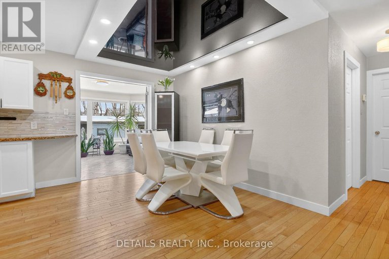 29262354/175-dunlop-crescent/village-of-russell/russell/ontario/K4R1B3_5