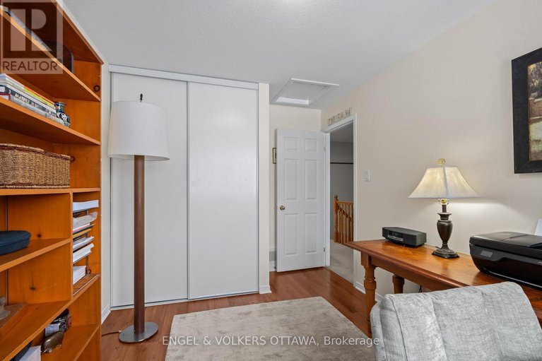 29341438/126-whalings-circle/stittsville-central/ottawa/ontario/K2S1S4_19