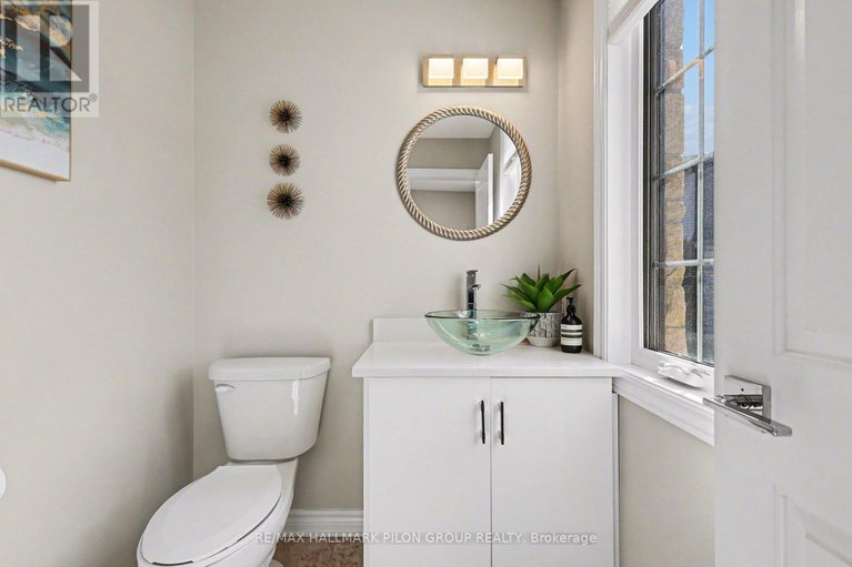 29594611/236-esturgeon-street/avalon-west/ottawa/ontario/K4A1G5_12