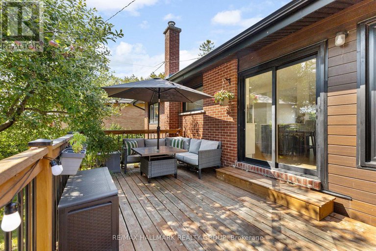 28877197/2180-lenester-avenue/mckellar-heightsglabar-park/ottawa/ontario/K2A1L4_26