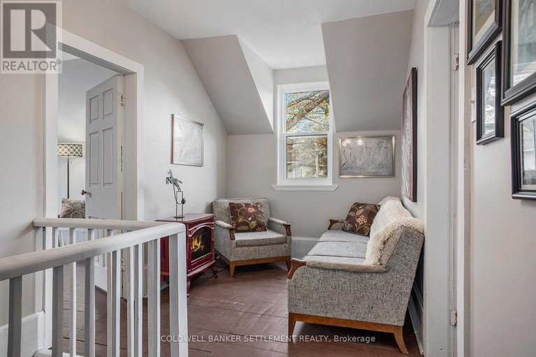 28303793/2296-south-lavant-road/lanark-highlands-dalhousie-twp/lanark-highlands/ontario/K0G1K0_21