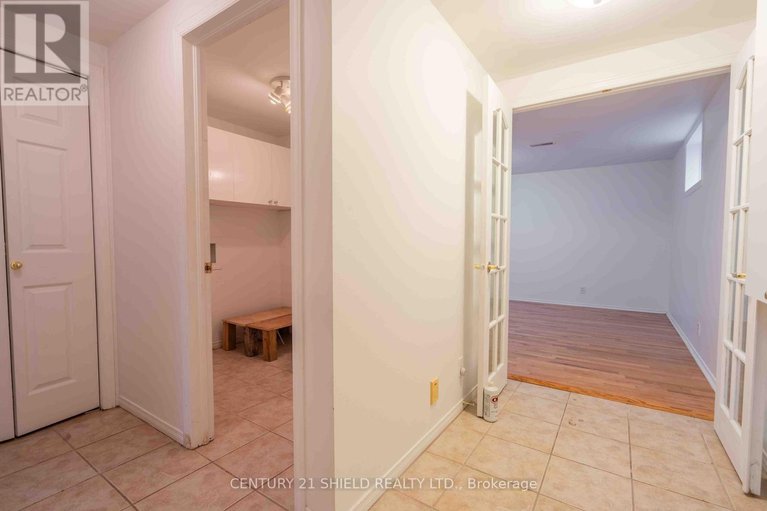 29049744/21255-mcnaughton-court-e/south-glengarry-lancaster-twp/south-glengarry/ontario/K0C1E0_21