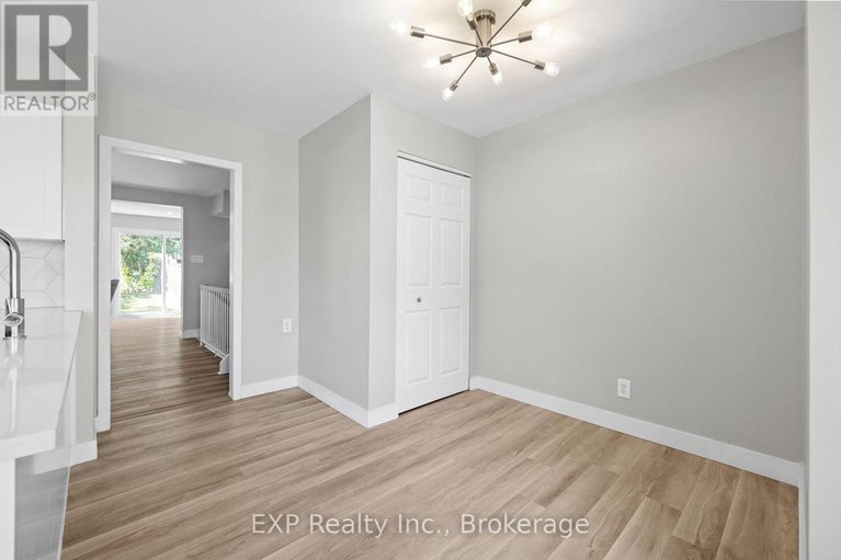 28894160/21-durbin-court/katimavik/ottawa/ontario/K2L3T7_19