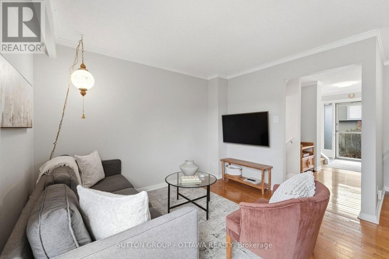 29617710/3907e-old-richmond-road/arbeatha-park/ottawa/ontario/K2H8T8_9