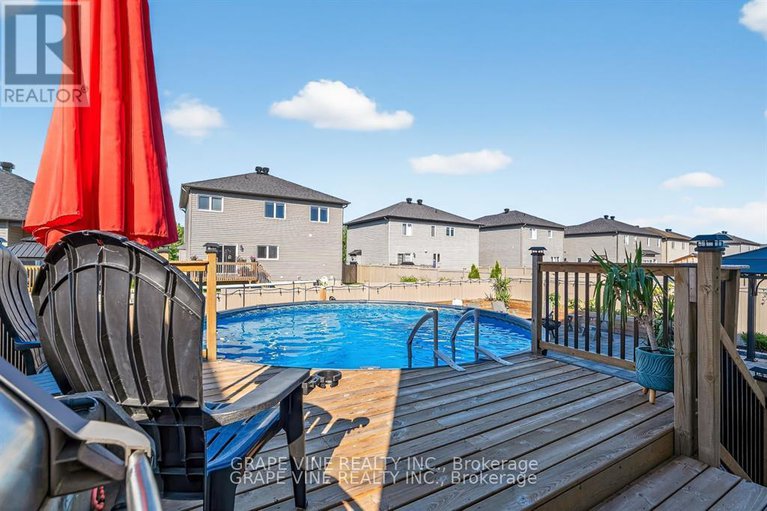 28754798/414-provence-avenue/embrun/russell/ontario/K0A1W0_26
