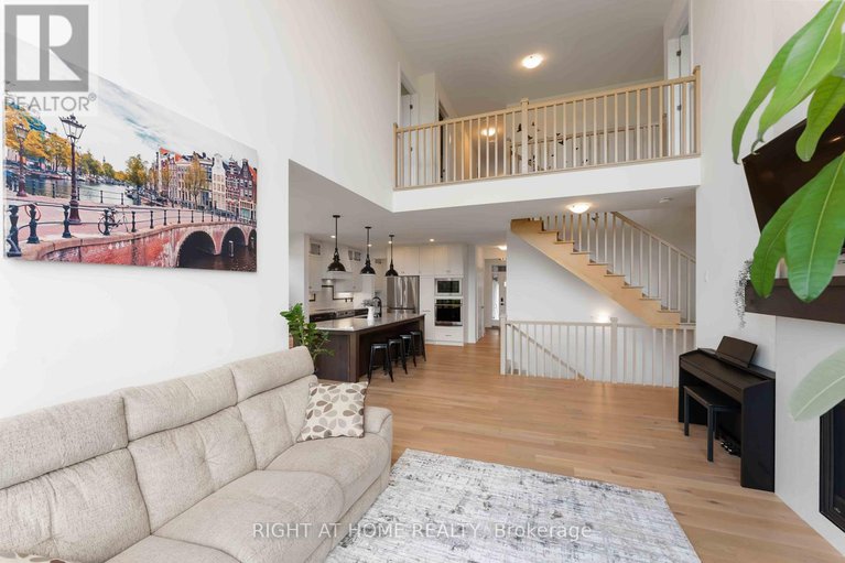 28377550/707-kirkham-crescent/btwn-franktown-rd-fallowfield-rd/ottawa/ontario/K0A2Z0_11