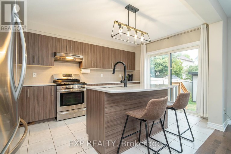 28799331/3545-woodroffe-avenue/strandherd/ottawa/ontario/K2G7A8_14