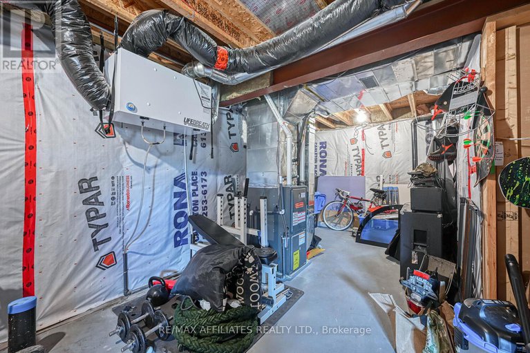 28567614/30-lee-avenue/smiths-falls/smiths-falls/ontario/K7A0A2_26
