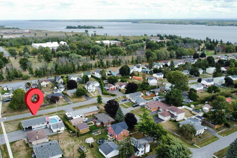 28818671/71-fifth-street-e/morrisburg/south-dundas/ontario/K0C1X0_47