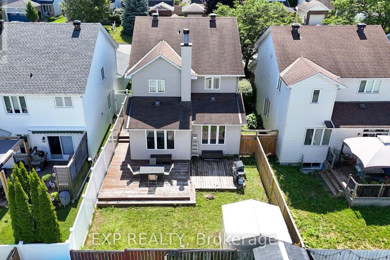28746795/2103-gardenway-drive/fallingbrookgardenway-south/ottawa/ontario/K4A3K2_49