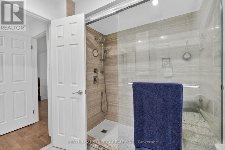 29225789/47-18-oyster-bay-court/stittsville-central/ottawa/ontario/K2S1H3_38