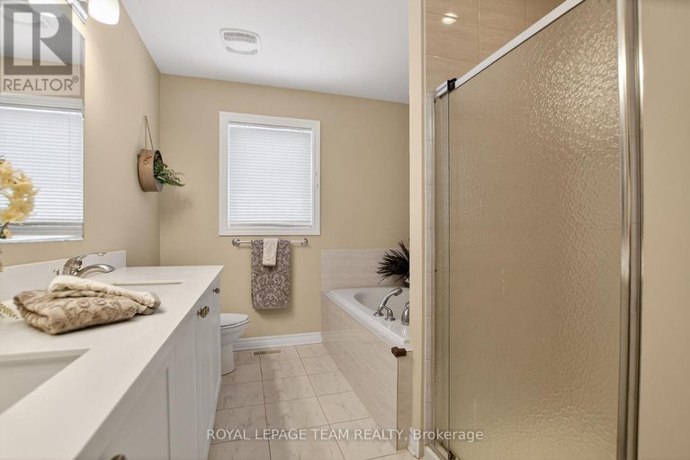 29411434/379-langrell-crescent/strandherd/ottawa/ontario/K2J5R8_31