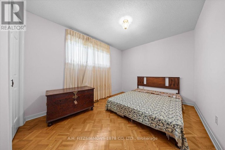 29009459/1538-claymor-avenue/carleton-heights/ottawa/ontario/K2C1T1_35