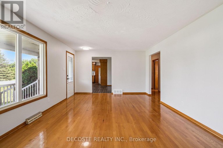 28605188/20397-park-crescent/south-glengarry-charlottenburgh-twp/south-glengarry/ontario/K0C1L0_21