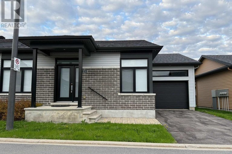 29487499/23-solara-private/clarencerockland-twp/clarence-rockland/ontario/K4K0K9_1