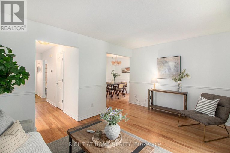 29025914/6357-st-louis-drive/hiawatha-parkconvent-glen/ottawa/ontario/K1C2X9_9